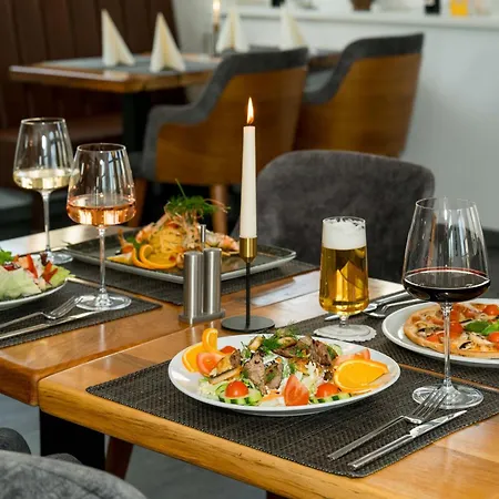 فندق Roca Restaurant Und