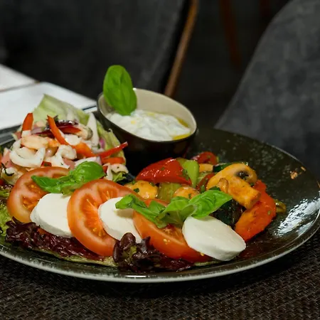 Roca Restaurant Und * Bommersheim