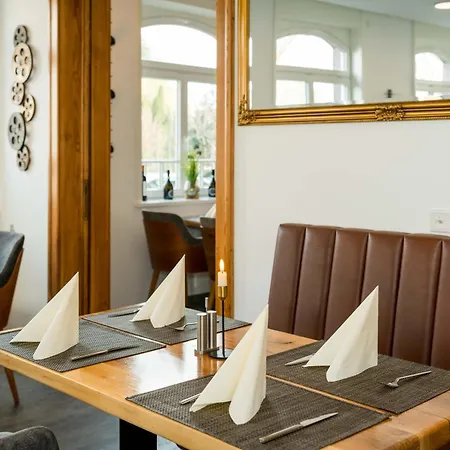 Hotel Roca Restaurant Und Bommersheim