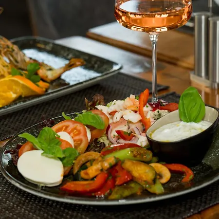 Roca Restaurant Und * Bommersheim