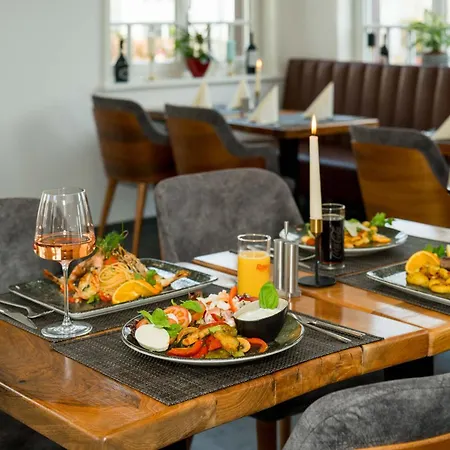 Roca Restaurant Und Hotel *