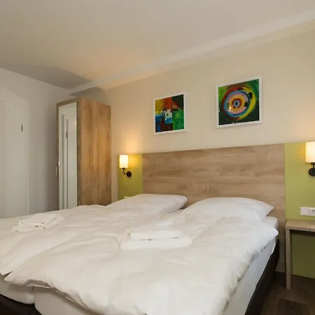 فندق Roca Restaurant Und