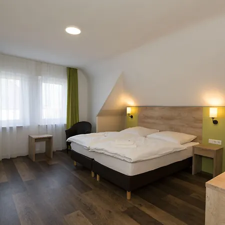 فندق Roca Restaurant Und