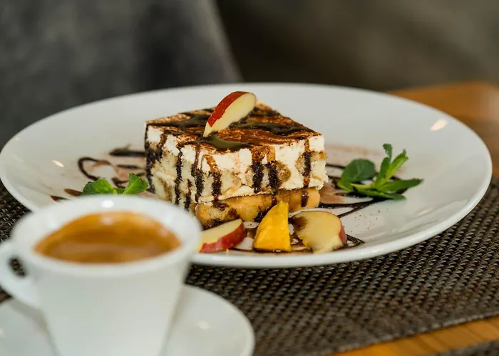 Hotel Roca Restaurant Und *