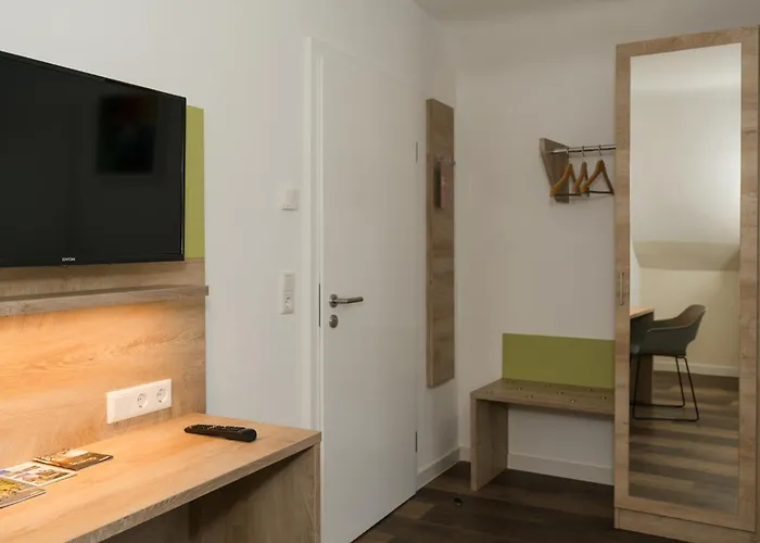 Roca Restaurant Und Hotel *